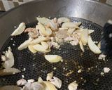 Foto langkah ke 2 dari resep Mie goreng hokkian.