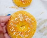 Foto langkah ke 5 dari resep Keto Bagel Smoked Salmon.