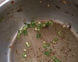 Foto del paso 7 de la receta: Salteado de pollo con brotes de soja