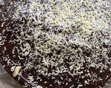 Foto del paso 8 de la receta: Bizcocho de chocolate con chocolate y más chocolate en thermomix