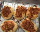 Foto langkah ke 5 dari resep Roti Abon Sosis Yummy.