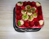 A picture of step 13 of No bake Raspberry cheese cake.