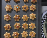 Foto langkah ke 4 dari resep Easter peanut butter cookies.