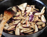 கத்தரிக்காய் சுக்கா (Brinjal chukka recipe in tamil) ரெசிபி ஸ்டேப் 3 புகைப்படம்
