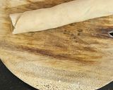 A picture of step 2 of Aloo paratha.