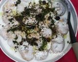 A picture of step 5 of Medu Vadas with tempered Curd.