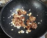 Foto langkah ke 3 dari resep Brokoli Cah Daging Sapi Saus Tiram.