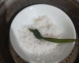 Foto langkah ke 1 dari resep Kue Lumpang Pandan.