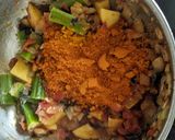 முருங்கைக்காய் உருளைக்கிழங்கு கார குழம்பு(kara kulambu recipe in tamil) ரெசிபி ஸ்டேப் 5 புகைப்படம்