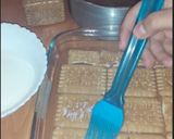 صورة لخطوة 2 من وصفة حلى بارد طبقات البيسكويت وكريمة الشوكولا