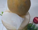Foto langkah ke 1 dari resep Es Serbat Melon.