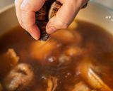 【老菜脯蒜香百合雞湯】白露節氣燉湯，滋潤安神營養高的食譜步驟4照片