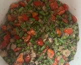 A picture of step 2 of Vegan paella.