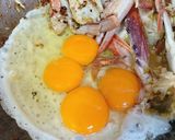 รูปขั้นตอนการทำที่ 2 ของ ปูผัดวุ้นเส้น v.2 🦀 / Stir fried glass noodles with crabs 🦀