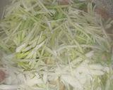 A picture of step 5 of Egg fried rice 🇨🇳🇨🇳.