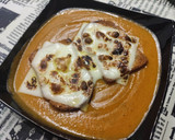 Foto del paso 8 de la receta: Crema de Calabacín al Yakiniku Con Tostas de Queso Gratinado