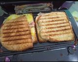A picture of step 6 of Veg Cheese Grilled Sandwich (Mumbai Street Style).
