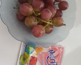Foto langkah ke 1 dari resep Puding kaca buah anggur.