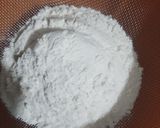 A picture of step 2 of Fruits cream eggless tart.