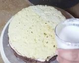 A picture of step 3 of Pizza theme cake (mix flavor).