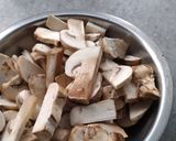 A picture of step 1 of Mixed vegetables with mushrooms.