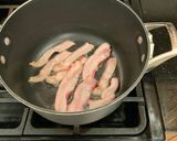 A picture of step 1 of Salmon Chowder.