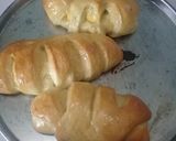 Foto langkah ke 4 dari resep Roti Manis isi pisang & coklat.
