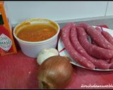 Foto del paso 1 de la receta Salchichas frescas con salsa de tomate