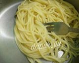 Foto langkah ke 1 dari resep SPAGHETTI Aglio Olio simply tasty.