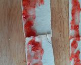 A picture of step 5 of Apple rose pastry.
