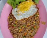 Foto langkah ke 5 dari resep Nasi Goreng ayam sayur.