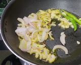 A picture of step 2 of Capsicum Tomato Dry Curry with Mustard Paste.