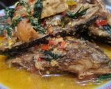 Foto langkah ke 7 dari resep Mangut Ikan Patin Kemangi.