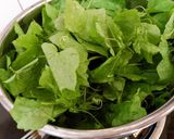 Hình bước làm 1 của món 🌱 Đọt Nhãn Lòng Luộc Chấm Nước Muối