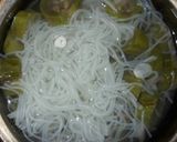 Foto langkah ke 3 dari resep Sayur bening oyong/gambas with soun.