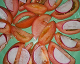 Foto del paso 2 de la receta: Ensalada de tomate con higos