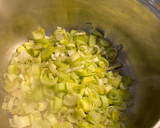 Foto del paso 1 de la receta: Couscous con verduras y salmón, todo en la misma olla