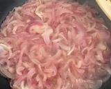Foto del paso 4 de la receta: Cebolla morada caramelizada sin azúcar a fuego lento