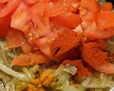 A picture of step 2 of Prawns masala.