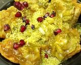 A picture of step 4 of Sindhi Street Food Butter Papdi Chaat.