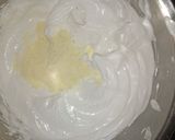 A picture of step 2 of Tres leche.