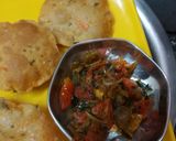 A picture of step 5 of टमाटर की पूरी & टमाटर की चटनी (Tamatar ki puri and tamatar ki chutney recipe In Hindi).