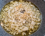 Foto del paso 2 de la receta: Arroz con venado y champiñones