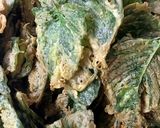 Foto langkah ke 5 dari resep Keripik Bayam Gurih Renyah.