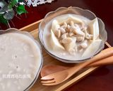 A picture of step 17 of Soy Milk Jelly with Peanut Soup.