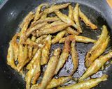 A picture of step 4 of Maccha Beshara ( Small Fish With Mustard Paste.