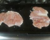 Foto del paso 2 de la receta: Pollo a la pizza en la plancha