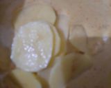 A picture of step 2 of Potato bhajiye.