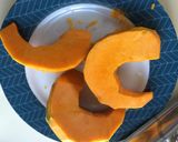 A picture of step 1 of Kodhu Pudla (Pumpkin Crepe).