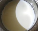 A picture of step 2 of Garden cress milk.
